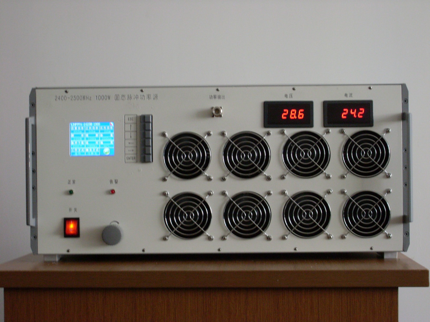 2400-2500MHz 1000W脉冲放大器
